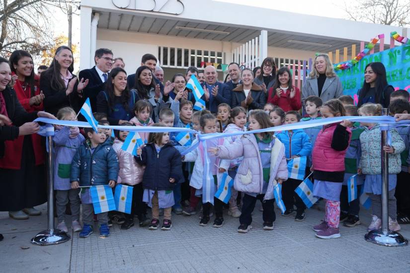 “Gracias por demostrar que la educación pública de calidad es una prioridad”