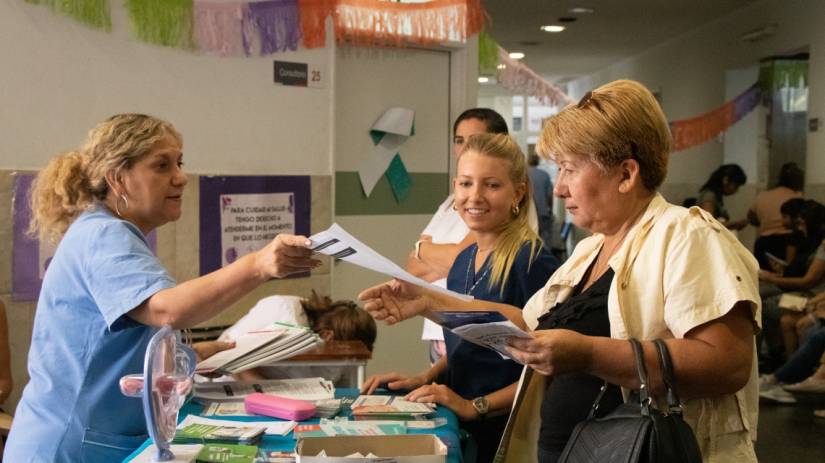 La Provincia realizó una campaña de prevención del cáncer de cuello uterino en el hospital de Granadero Baigorria