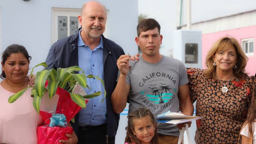 El gobernador Omar Perotti realizó una intensa agenda de actividades en el departamento San Cristóbal