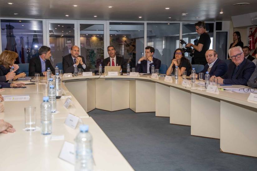 Perotti participó de una nueva reunión técnica de la comisión del Plan Director de la Región Hídrica de los Bajos Submeridionales