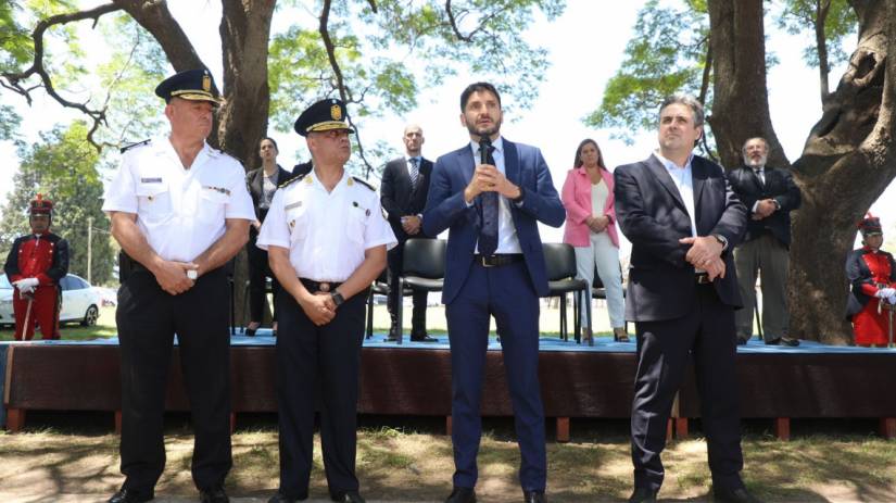 Con una batería de medidas, Pullaro puso en funciones a los nuevos jefes de la policía