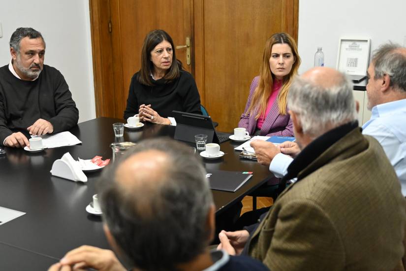 Clara Garcia y Lionella Cattalini impulsan un proyecto para prorizar el