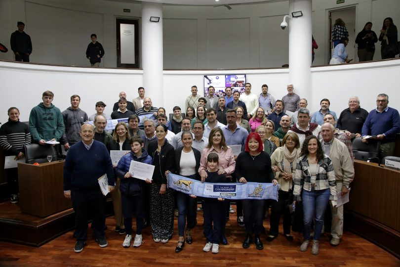 Emotivo reconocimiento a la trayectoria deportiva de rugbiers santafesinos