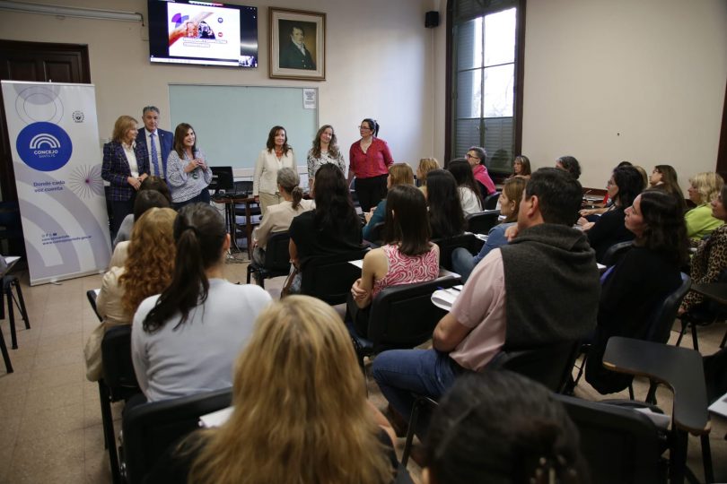 Con más de 100 inscriptos, comenzó el curso de mediación para la resolución de conflictos