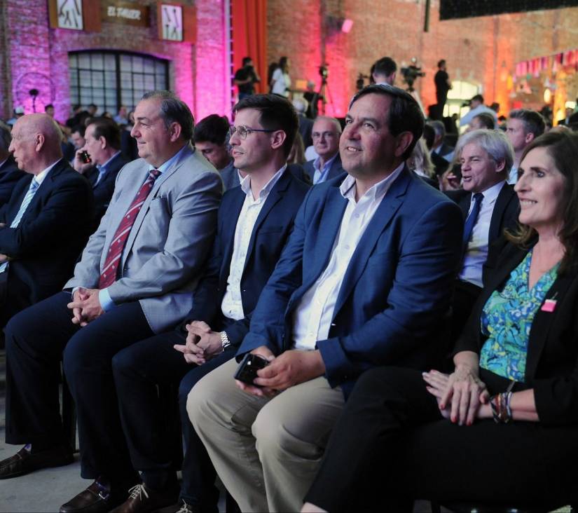 “Hay que construir juntos”, dijo Poletti tras la constitución del bloque de integración Región Litoral