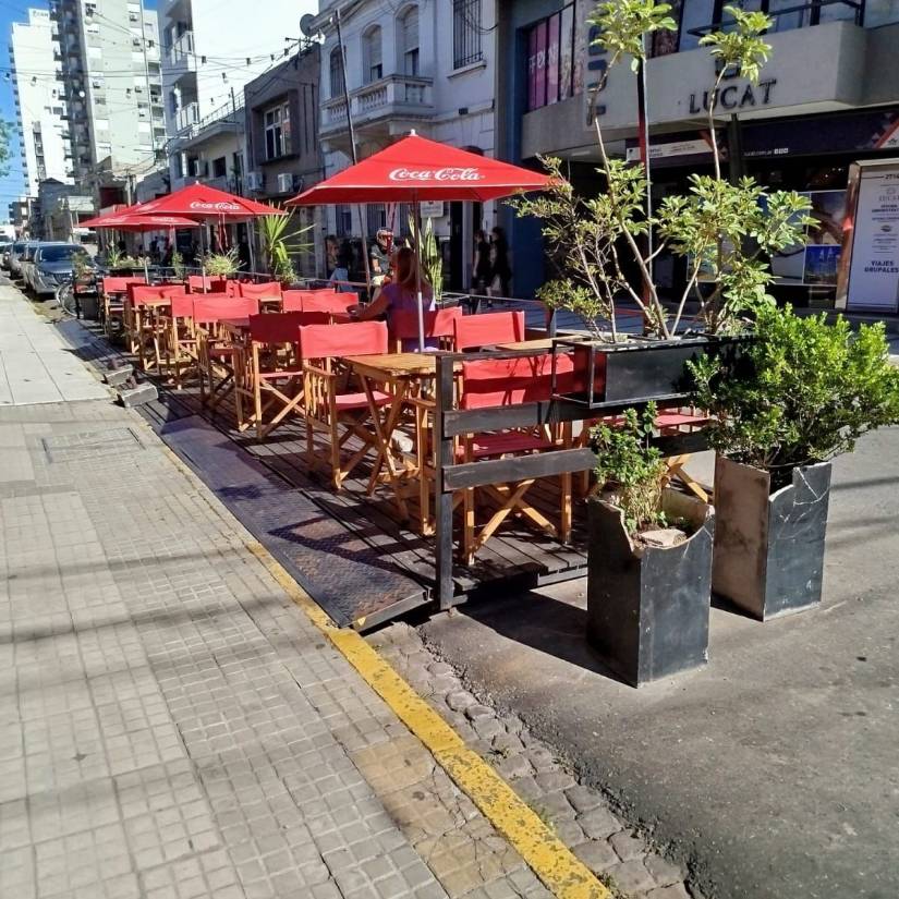 Desde el comienzo de año se regularizaron casi el 50% de los balcones gastronómicos