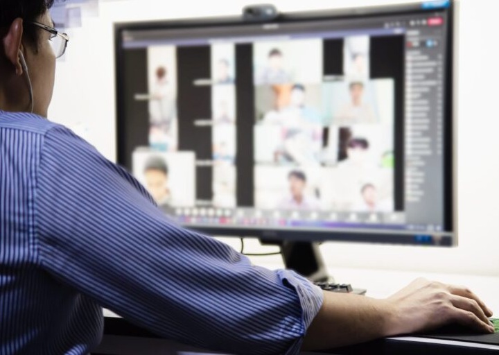 Talleres virtuales y presenciales
