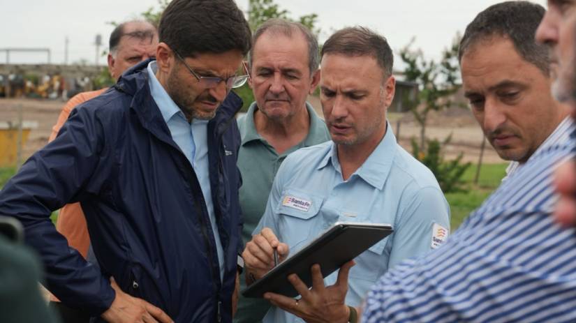 Pullaro recorrió las obras terminadas en los canales Arroyo Aguiar y Las Mandarinas
