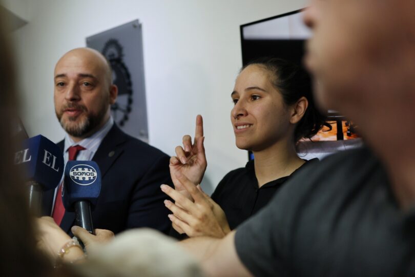 El Concejo incorpora lengua de señas a las sesiones